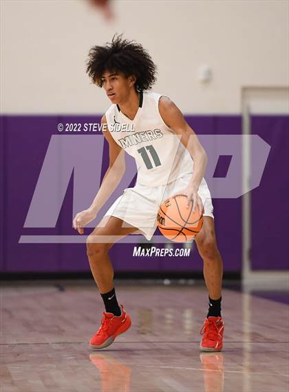Thumbnail 1 in Clayton Valley Charter vs. Bishop Manogue (The Holiday Classic 2022) photogallery.