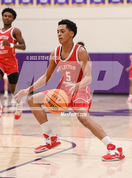 Thumbnail 3 in Clayton Valley Charter vs. Bishop Manogue (The Holiday Classic 2022) photogallery.