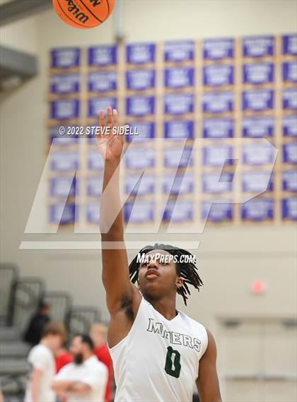 Thumbnail 1 in Clayton Valley Charter vs. Bishop Manogue (The Holiday Classic 2022) photogallery.
