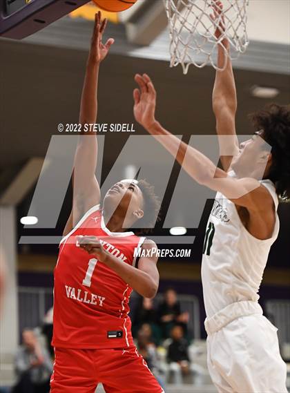 Thumbnail 2 in Clayton Valley Charter vs. Bishop Manogue (The Holiday Classic 2022) photogallery.