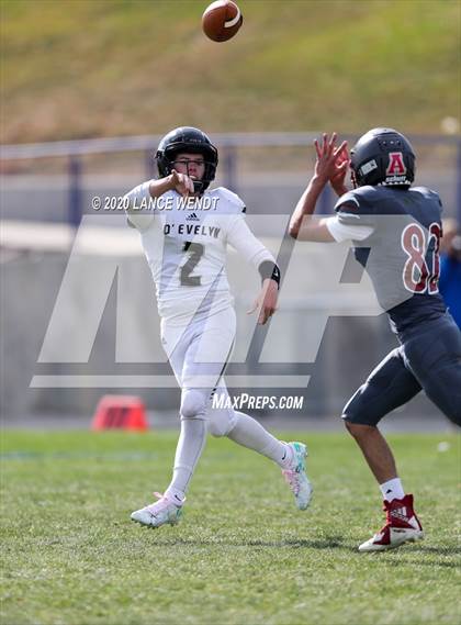 Thumbnail 2 in D'Evelyn @ Arvada photogallery.