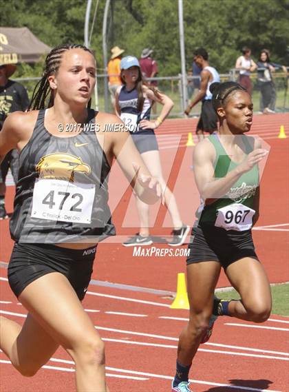 Thumbnail 1 in Del Oro Invitational photogallery.