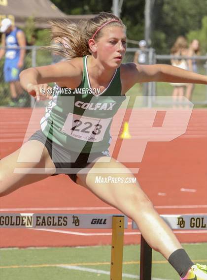 Thumbnail 1 in Del Oro Invitational photogallery.