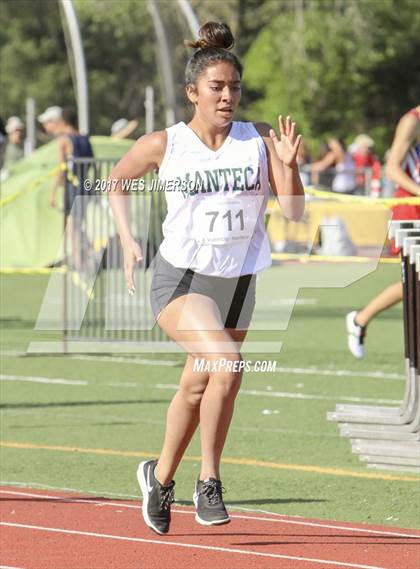 Thumbnail 3 in Del Oro Invitational photogallery.