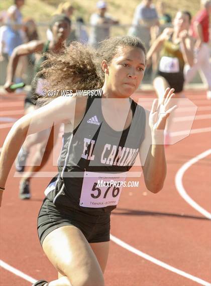 Thumbnail 3 in Del Oro Invitational photogallery.