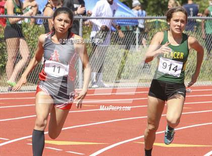 Thumbnail 3 in Del Oro Invitational photogallery.