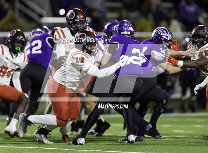 Thumbnail 3 in College Station vs. Port Arthur Memorial (UIL Football 5A D1 Regional Semifinal) photogallery.