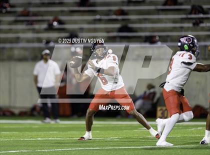 Thumbnail 1 in College Station vs. Port Arthur Memorial (UIL Football 5A D1 Regional Semifinal) photogallery.