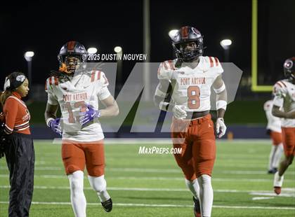 Thumbnail 1 in College Station vs. Port Arthur Memorial (UIL Football 5A D1 Regional Semifinal) photogallery.