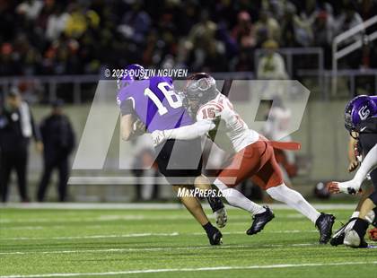 Thumbnail 2 in College Station vs. Port Arthur Memorial (UIL Football 5A D1 Regional Semifinal) photogallery.