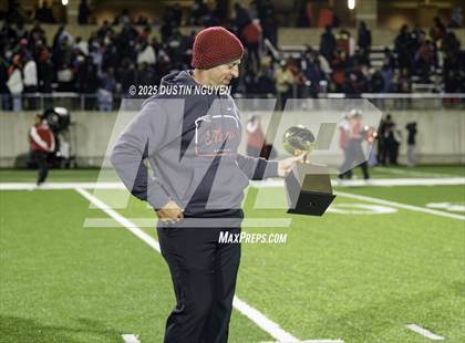 Thumbnail 3 in College Station vs. Port Arthur Memorial (UIL Football 5A D1 Regional Semifinal) photogallery.