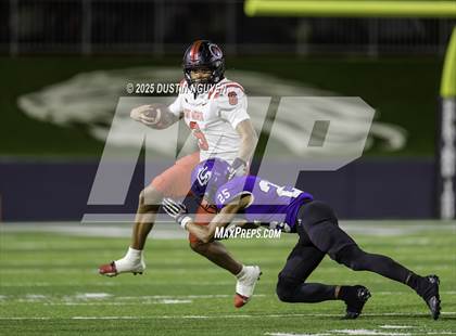 Thumbnail 1 in College Station vs. Port Arthur Memorial (UIL Football 5A D1 Regional Semifinal) photogallery.