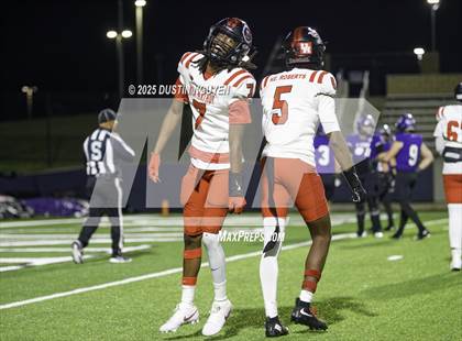 Thumbnail 1 in College Station vs. Port Arthur Memorial (UIL Football 5A D1 Regional Semifinal) photogallery.
