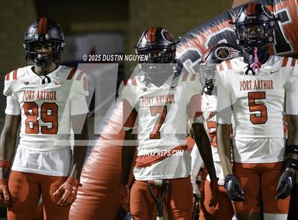 Thumbnail 3 in College Station vs. Port Arthur Memorial (UIL Football 5A D1 Regional Semifinal) photogallery.