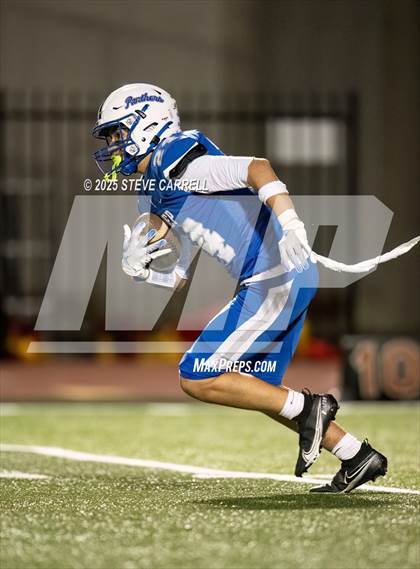 Thumbnail 3 in Yreka @ University Prep photogallery.