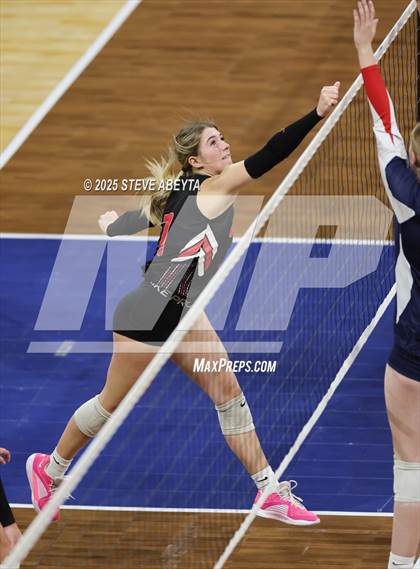 Thumbnail 2 in Forge Christian vs. Aspen (CHSAA 3A First Round Elimination Bracket) photogallery.