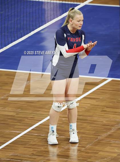 Thumbnail 2 in Forge Christian vs. Aspen (CHSAA 3A First Round Elimination Bracket) photogallery.