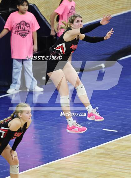 Thumbnail 3 in Forge Christian vs. Aspen (CHSAA 3A First Round Elimination Bracket) photogallery.