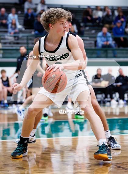 Thumbnail 2 in Covington Catholic @ Trinity photogallery.