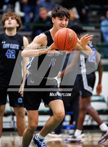 Thumbnail 1 in Covington Catholic @ Trinity photogallery.