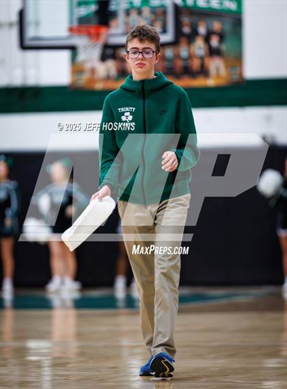 Thumbnail 2 in Covington Catholic @ Trinity photogallery.
