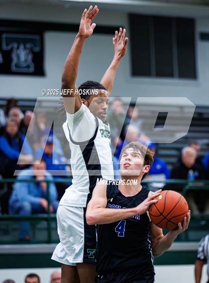 Thumbnail 1 in Covington Catholic @ Trinity photogallery.