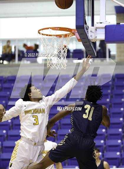 Thumbnail 3 in O'Connor vs. Brennan photogallery.