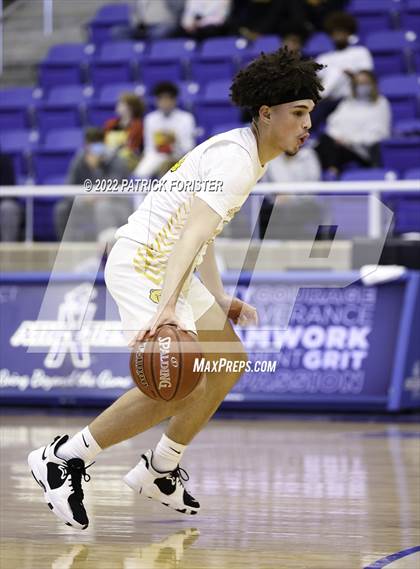 Thumbnail 3 in O'Connor vs. Brennan photogallery.