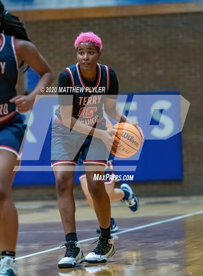 Thumbnail 3 in Terry Sanford @ Westover photogallery.