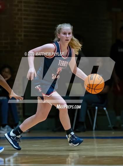 Thumbnail 2 in Terry Sanford @ Westover photogallery.