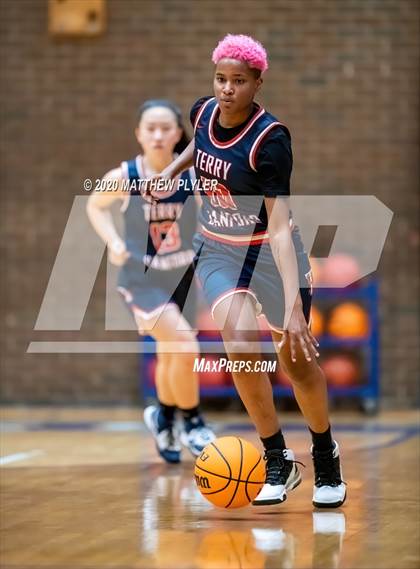 Thumbnail 3 in Terry Sanford @ Westover photogallery.