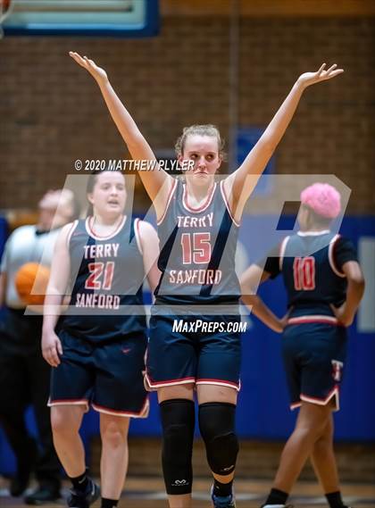 Thumbnail 1 in Terry Sanford @ Westover photogallery.