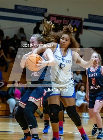 Thumbnail 3 in Terry Sanford @ Westover photogallery.