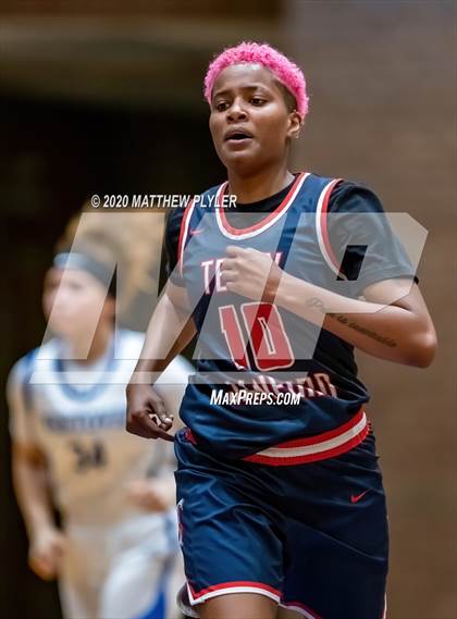 Thumbnail 2 in Terry Sanford @ Westover photogallery.