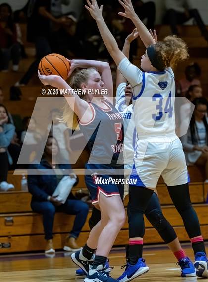 Thumbnail 2 in Terry Sanford @ Westover photogallery.