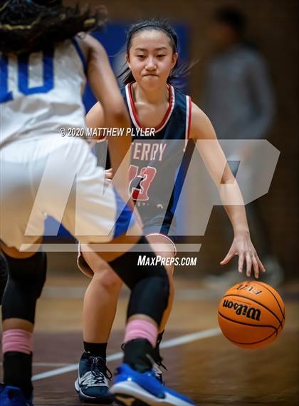 Thumbnail 1 in Terry Sanford @ Westover photogallery.