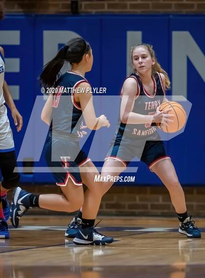 Thumbnail 2 in Terry Sanford @ Westover photogallery.