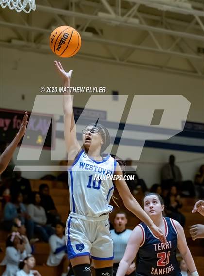 Thumbnail 2 in Terry Sanford @ Westover photogallery.