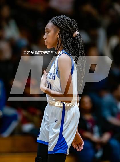 Thumbnail 2 in Terry Sanford @ Westover photogallery.