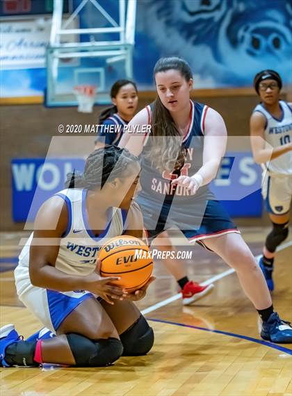 Thumbnail 1 in Terry Sanford @ Westover photogallery.