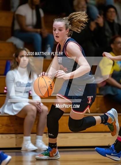 Thumbnail 3 in Terry Sanford @ Westover photogallery.