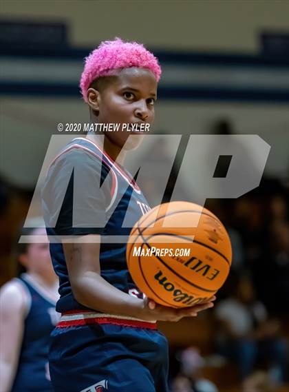 Thumbnail 2 in Terry Sanford @ Westover photogallery.