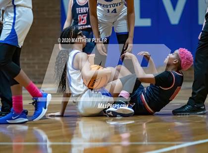 Thumbnail 2 in Terry Sanford @ Westover photogallery.