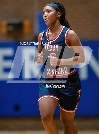 Thumbnail 2 in Terry Sanford @ Westover photogallery.
