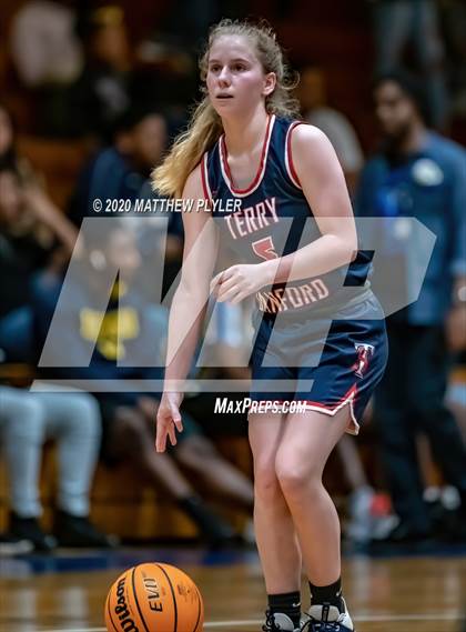 Thumbnail 1 in Terry Sanford @ Westover photogallery.