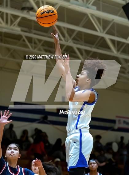 Thumbnail 2 in Terry Sanford @ Westover photogallery.