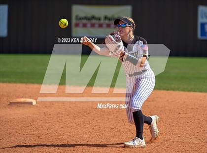 Thumbnail 2 in The Woodlands vs Liberty photogallery.