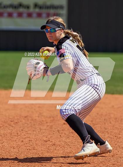 Thumbnail 1 in The Woodlands vs Liberty photogallery.