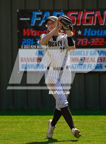 Thumbnail 1 in The Woodlands vs Liberty photogallery.