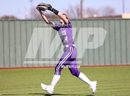 Thumbnail 3 in Wakeland vs. Hallsville (Allen Tournament) photogallery.
